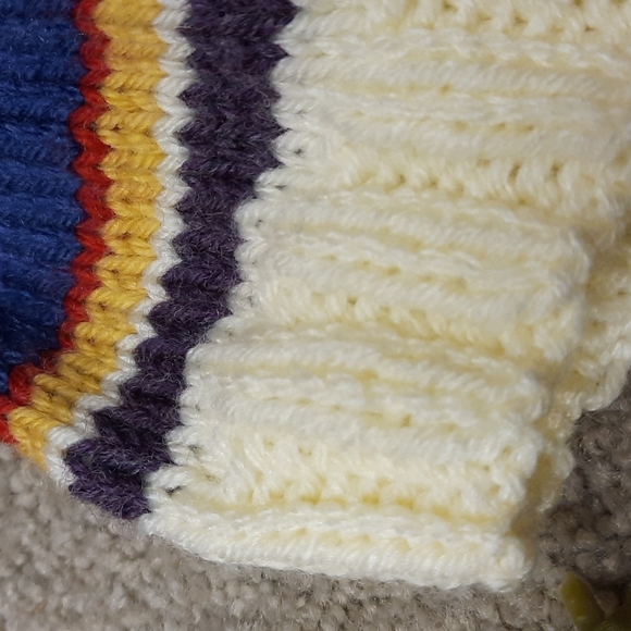 Aunt Martha Amish knitted hats, made with love - Picture 3 of 7